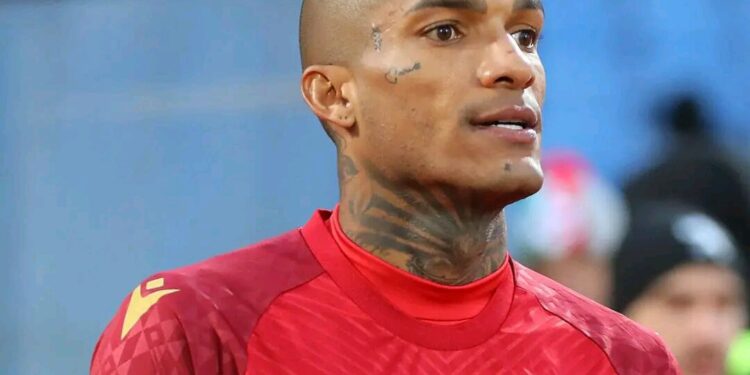 Левски преговаря за привличането на бившия нападател на ЦСКА Фернандо Каранга срещу безплатен договор. Пълни подробности.👇👇