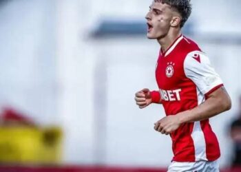 Светкавичен обрат на стадион „Българска армия“! Само ден след като изглеждаше, че трансферът на младия талант Георги Чорбаджийски в чужбина е сигурен, настъпи драматичен обрат… още подробности по-долу!