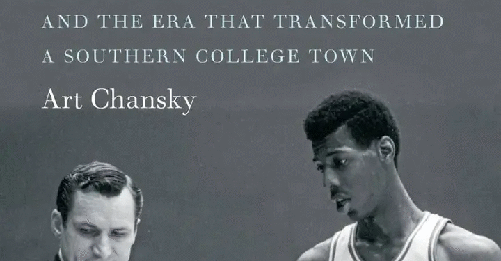 “Dean Smith’s Bold Civil Rights Stance: Heroic Visionary or Agenda-Driven Rebel- The Untold Story That Still Divides Chapel Hill!”