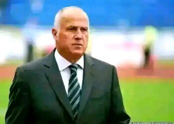 „Adio celui mai bun antrenor al nostru din toate timpurile, Dumitru Dumitriu, care ne-a părăsit din cauza unui infarct suferit după retragerea sa din funcția de președinte. ………