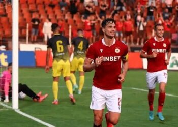 ПРИБЛИЖАВАЩА КАТАСТРОФА: Треньорът на ЦСКА потвърждава, че “ключови играчи” може да си продължите преди края на сезона! Кой е на прицел?!