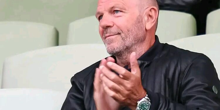 Гледам класирането и душата ми се свива. Никой не иска да чуе болката ми. Аз съм част от историята на ЦСКА и никой не може да ми отнеме това.