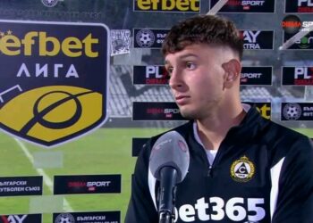 Кристиан Балов подписа договор за четири години с Левски София