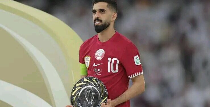 Добре дошъл в Левски: Катарският нападател Хасан Ал-Хайдос е най-новото попълнение на Левски София, след като подписа като свободен агент с четиригодишен договор.