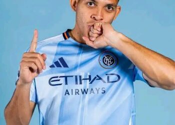 26-годишният костарикански нападател Алонсо Мартинес ще бъде новото попълнение на Левски София след подписване на четиригодишен договор