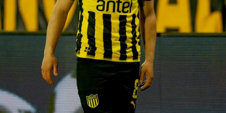 ДОБРЕ ДОШЪЛ, СУПЕР НАПАДАТЕЛЮ: Леонардо Фернандес в Левски София със свободен трансфер, превръщайки се в най-високоплатения играч в клуба