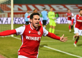 🚨 Официално: Мика Пинто напуска „червените“! 🚨 ЦСКА се раздели с бека Мика Пинто по взаимно съгласие. 🇱🇺