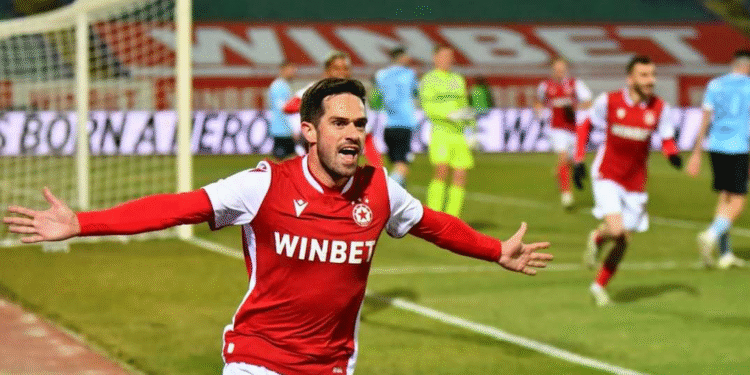 🚨 Официално: Мика Пинто напуска „червените“! 🚨 ЦСКА се раздели с бека Мика Пинто по взаимно съгласие. 🇱🇺