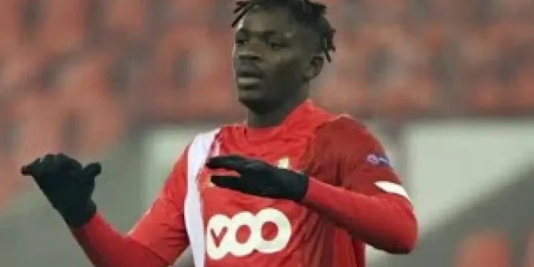 ЦСКА (София) преговаря с 22-годишен нападател от Буркина Фасо за 3-годишен договор.