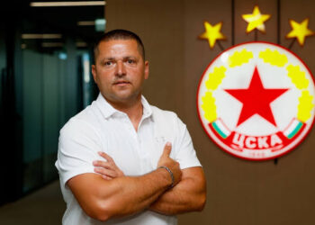 🚨💥 Сензация в България! Легендата на ЦСКА Душан Керкез получи наградата за цялостно творчество 2025-2026….