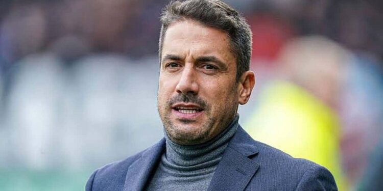 Феновете най-накрая получиха желанието си: Генералният мениджър на Левски направи шокиращо съобщение за Хулио Веласкес