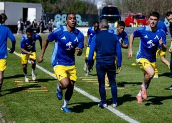 НЕ МОЖЕ ДА ПОВЯРВАТЕ! Какво ПОДГОТВЯ Левски за Черно море?! Ето я ШОКИРАЩАТА им програма!