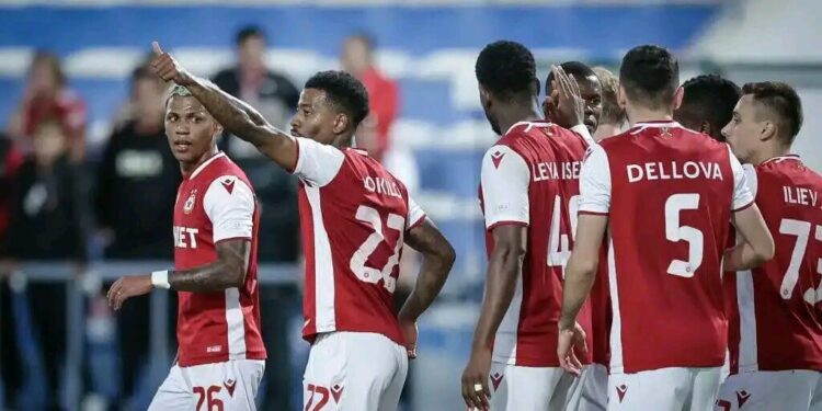 Възходът на ЦСКА започва с първа победа: Срещу унгарския елит Гьор ЕТО.  Прочетете повече статия…….