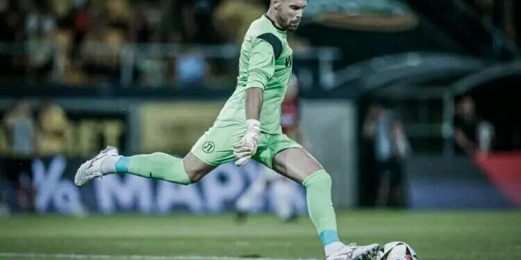 Българският футбол е смаян! Левски разкрива невиждан вратарски феномен, който оставя нацията безмълвна и разтърсва първенството!