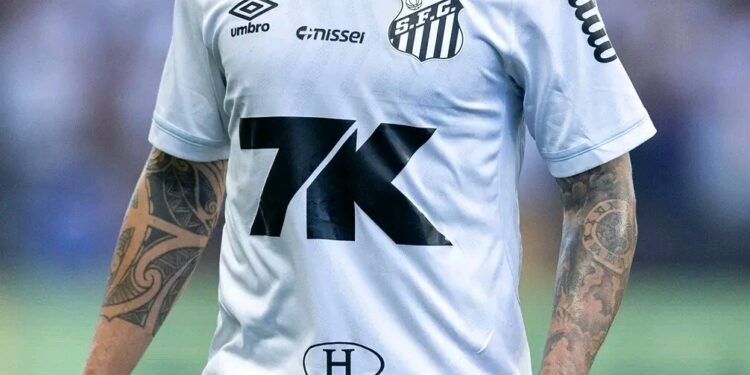 Дефанзивният халф на Сантос Зе Рафаел се съгласи да премине в ЦСКА София, като постави условия за капитанската лента и фланелка с номер 6