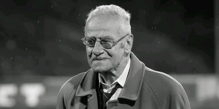 🕊 Почина легендата на Левски и българския футбол Добромир Жечев.