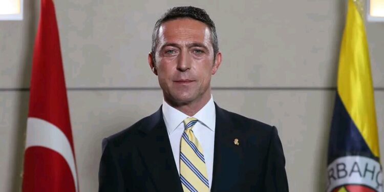 Милиардерът Али Коч иска да гради империя с Левски и Севиля