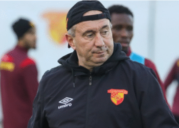 Мъри пак налива масло в синия огън: Да, и Али Коч, и моите шефове в Гьозтепе преговарят да купят Левски