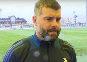 Вратарят на Левски Божидар Митрев изпрати изявление до колегите си от Dsport, разкривайки скандални подробности за Светослав