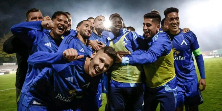 Силициева Империя Навлиза в София! „Проект Феникс“ Превръща „Левски“ в Европейски Титан с $500 Милиона от Таен Техно-Милиардер!