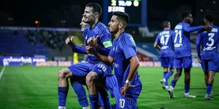 НЕВЕРОЯТНО! “Блудният Син” Се Завръща в Кръвния Дом – Левски Направи Трансфера, Който Ще Разтърси Лигата и Ще Върне Славата! Превод на заглавието за контекст: