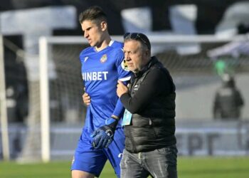 Ново 5 в Пловдив: Дербито може да се доиграе още утре! Всичко зависи от доклада на съдията за Наумов 👉👉