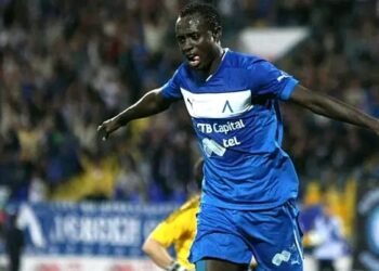 # Усмивки от “сините” ленти: Нападателят, който остана в историята, но загуби най-сигурната титла