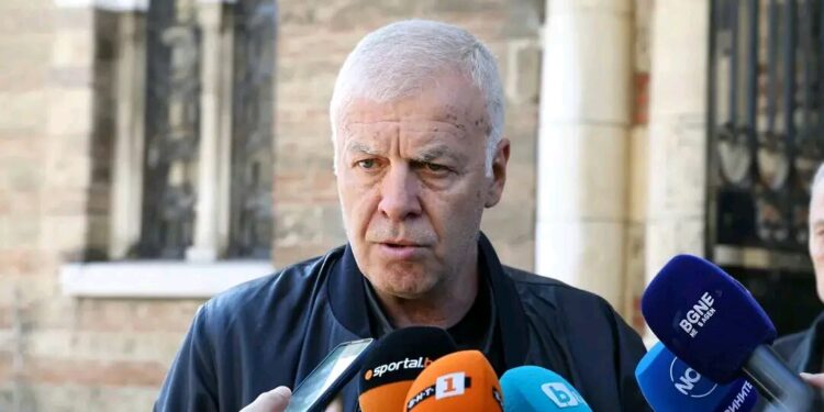 🚨 ИЗВЪНРЕДНО! САГАТА СЕ ЗАВЪРНА! “ЛЕВСКИ” ПРИЗНА ЗА НОВ, УЛТИМАТИВЕН ИНТЕРЕС ОТ ГИГАНТА “SPORT REPUBLIC”!