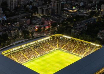 Ботев Пловдив ще обяви партньорско споразумение със Stake като основен спонсор на екипите си, като преговорите почти са завършени