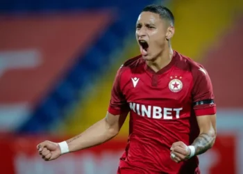 ЕКСКЛУЗИВНО! Разгадахме кода: Каква е ТАЙНАТА ФОРМУЛА зад “Неудържимото Движение” на ЦСКА? Отборът лети, но цената висока ли е?