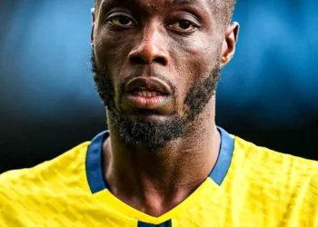 ЦСКА София стартира амбициозен ход за Никола Пепе, докато крилото избира своята финална дестинация