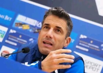 „Напрежението расте: Треньорът на Левски е под обстрел след шокиращия резултат“