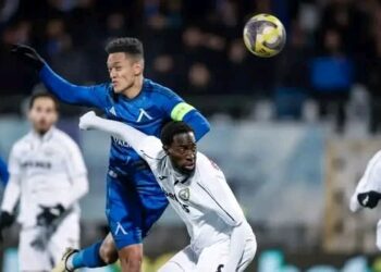 Левски определи краен срок на Кристиан Димитров и Цунами да отговорят, клубът ги иска в отбора