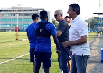 Левски постави ултиматум на двама