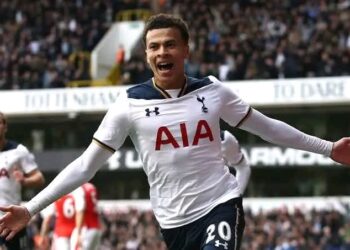 🚨🚨🚨СЕНЗАЦИОННА НОВИНА: ЦСКА София успя да убеди пенсионираната звезда от Висшата лига Деле Али да се завърне във футбола с българския клуб, като официално ще носи номер 10 в ЦСКА