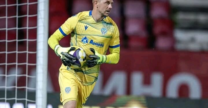 ПРОМЯНА НА ИГРАТА! ПЛАМЕН ИЛИЕВ ПОДПИСА МАСИВЕН ДЪЛГОСРОЧЕН ДОГОВОР ПРЕДИ СБЛЪСЪКА С БОТЕВ — НАЗНАЧЕН ЗА КАПИТАН ЗА ДЕРБИТО!