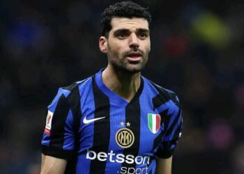 Левски София таргетира персийския полузащитник Мехди Тареми, като основна цел за януари, обсъжданията текат