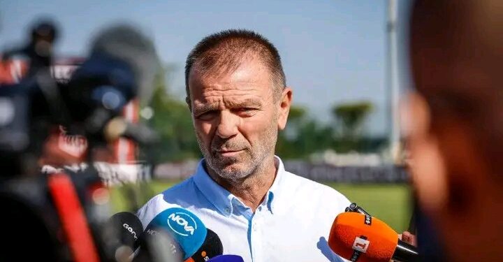 Ледовете между ЦСКА и Стойчо Младенов се топят