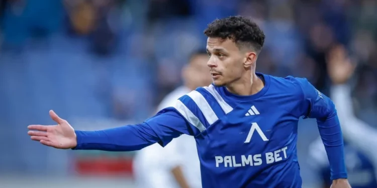 Трус в Левски: Първо го изхвърлиха от отбора, сега ще го изпуснат за без пари