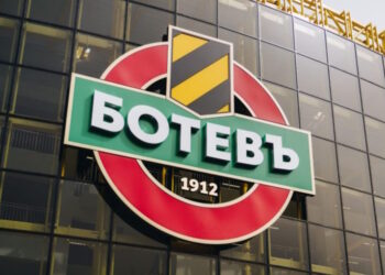 Ботев Пловдив е на ръба на фалита, освен ако не бъдат набрани 2,7 милиона евро