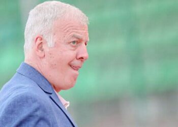 КАТАСТРОФА ПОТВЪРДЕНА! “МИСТЕРИОЗНИЯТ МИЛИАРДЕР” БЕ ИЗМАМА — ЛЕВСКИ Е ПРЕД ПРИНУДИТЕЛНО ИЗПАДАНЕ СЛЕДВАЩАТА СЕДМИЦА!