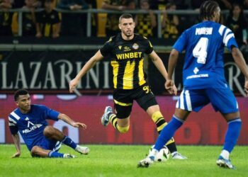 БОМБЕНА ТРЕВОГА: Ботев Пловдив В ТАЙНИ ПРЕГОВОРИ За Подписване На Звезда, Която Променя Играта, Преди Прозорецът Да Отвори – Феновете Не Могат Да Повярват!