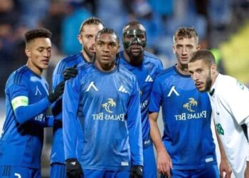 ИДЕНТИЧНОСТТА Е ЗАЩИТЕНА! ЛЕВСКИ НЕ Е ЗАГУБИЛ ИМЕТО СИ – „СИНЯ ЗВЕЗДА“ КУПУВА ЛИГАТА! ОКОНЧАТЕЛНОТО СЛИВАНЕ С ЛЕВСКИ 1948 Е ПОТВЪРДЕНО!