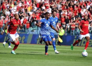 НЕВЕРОЯТНО ПРЕДАДАТЕЛСТВО! ЛЕВСКИ И ЦСКА ТАЙНО СЕ СЛИВАТ?! „ЧЕРВЕНА ЗВЕЗДА“ И „ЗВЕЗДЕН ПРАХ“ ОБЕДИНЯВАТ СИЛИ – ВСИЧКО ЗАРАДИ ФАНКУЛТА ОТ УЕФА!