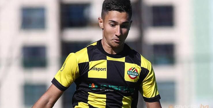 Голяма надежда на Ботев (Пд) с изненадващ трансфер
