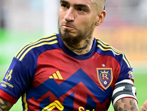 ЦСКА София е велик клуб и съм готов да играя на „Армията“ след Купата на Африка казва ОБАМЕЯНГ и връзки с ЦСКА София този януари