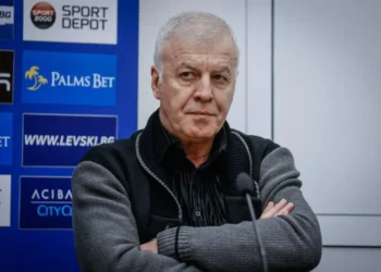 Левски отлага трансфера на Кристиян Стоянов, приоритетът е друг